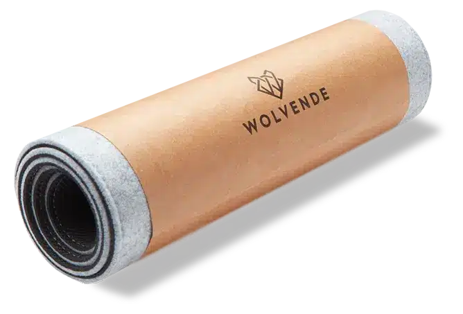 wolvende felt mat rolled up